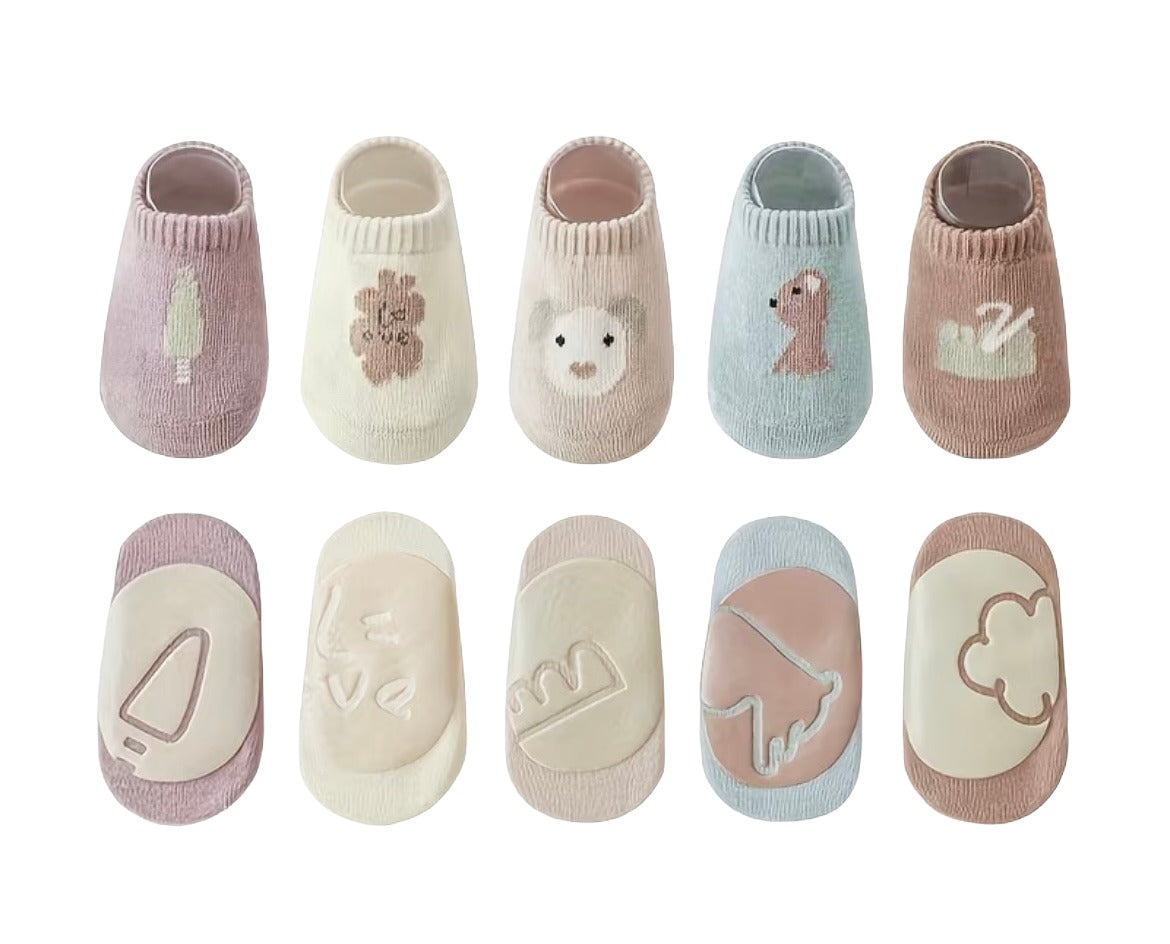 5 pairs of non slip socks